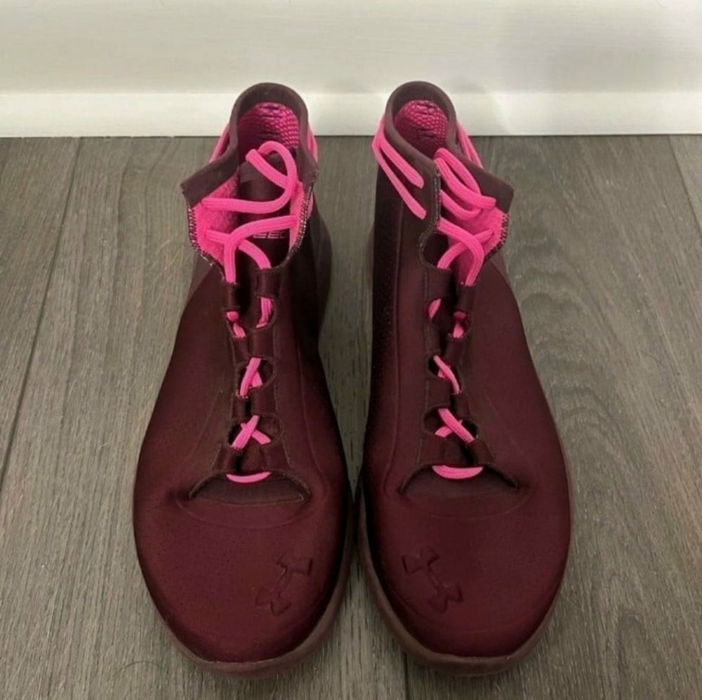 Under armour speedform athletic shoes sneakers workout 8 maroon